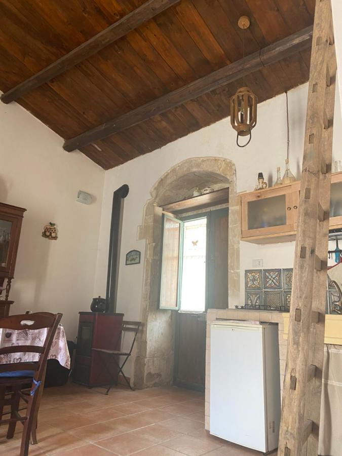 Вилла Casa Martina Палаццоло-Акреиде Экстерьер фото